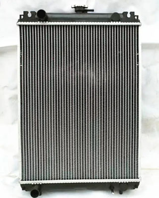 大型掘削機の冷却システムにおけるアルミニウム散熱器のためのクボタ688