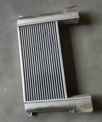 ZAX120-6 ZAX120 ZAX110 ZAX130 ZAX135 エグババター充電エアクーラー インタークーラー