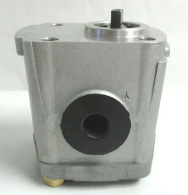 67980-36100 OEM 水力ポンプ D722 D782 GPO-100 掘削機 エンジニアリング機械 エンジン