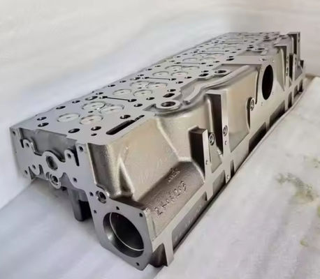 高品質のC18ディーゼルエンジンのシリンダーヘッド カタピラー掘削機モデルE385E395 建設機械 部品