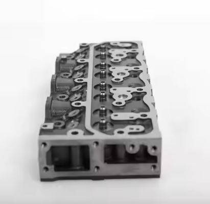 イスズウ 4BD1 エグババター エンジン シリンダーヘッド 50HPディーゼル エンジン付き 優れた建設機械 部品