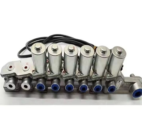 掘削機制御バルブ PC200-8 掘削機電磁弁部品 20Y-60-41611 20Y-60-41612 部品