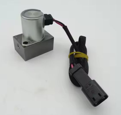 掘削機電磁弁 702-21-60900 702-21-60700 PC200-8MO PC210-10Mo 水力ポンプ電磁弁