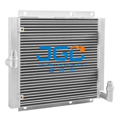 小松4D95エンジン2010372121 PC60-7のための掘削機伝達オイルの涼しいラジエーター